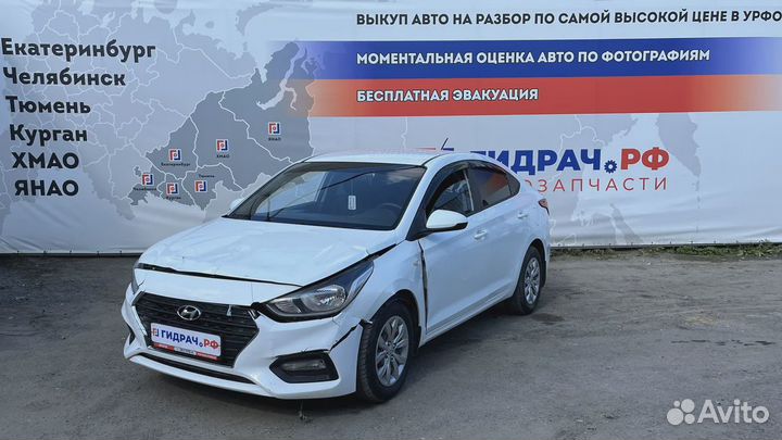 Клапан электромагнитный изменения фаз грм Hyundai Solaris 24355-03011