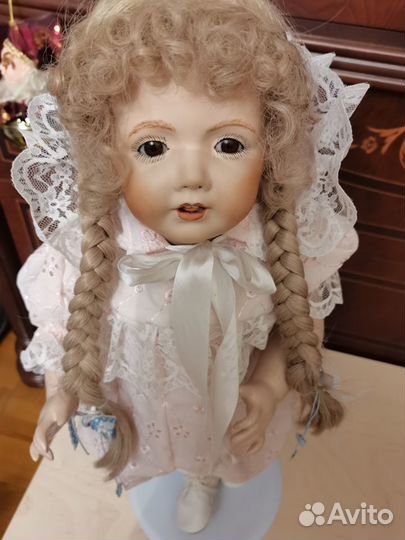 Продам куклу коллекционную, реплика
