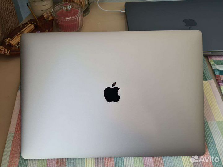 Apple MacBook Pro 15 2017 retina 16/256гб