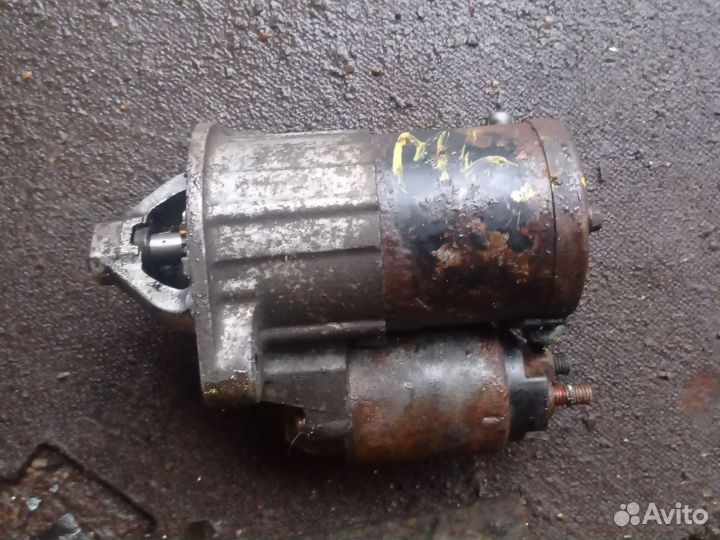 Стартер на Mitsubishi lancer 9