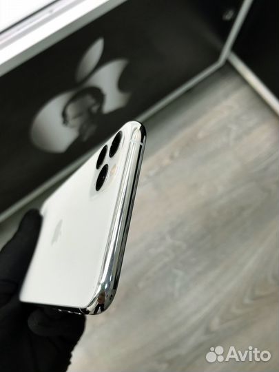 iPhone 11 Pro, 256 ГБ