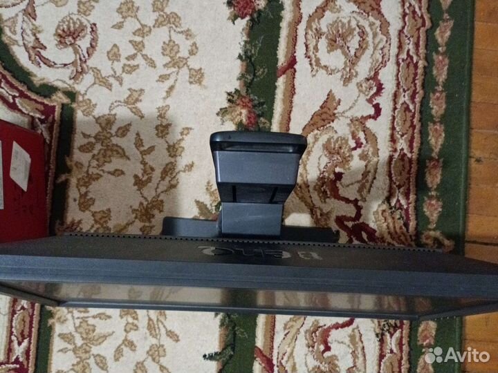 Монитор Dell 24