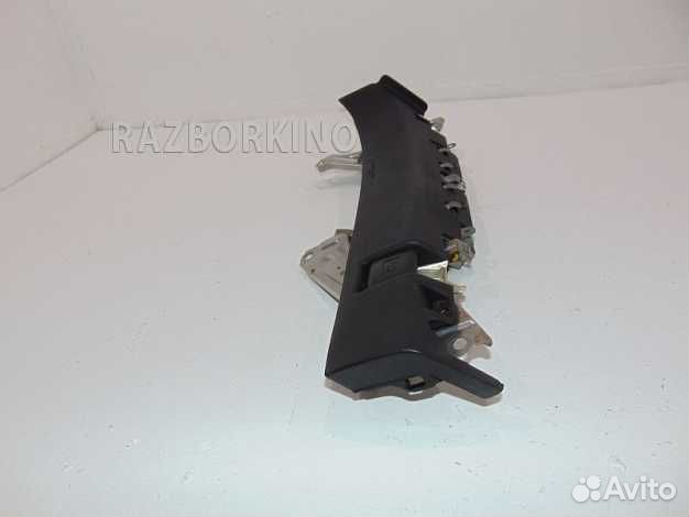 Подушка безопасности колен водителя 7390050050C0