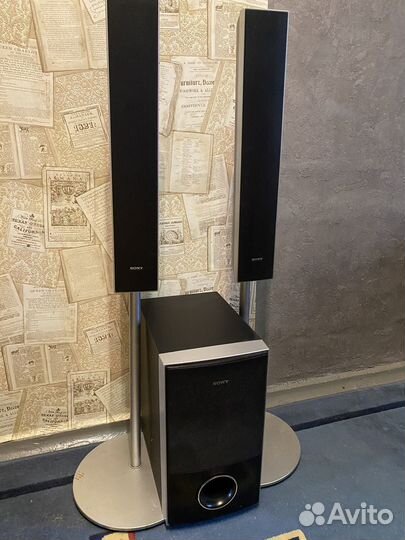 Домашний кинотеатр Sony DAV-DZ555M