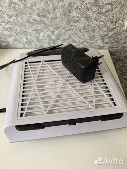 Материалы и инструменты для маникюра