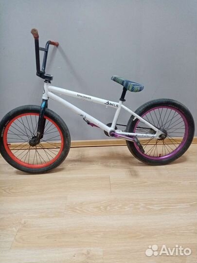 Трюковой велосипед bmx