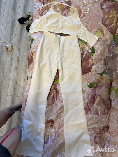 Женскин вещи 42-44