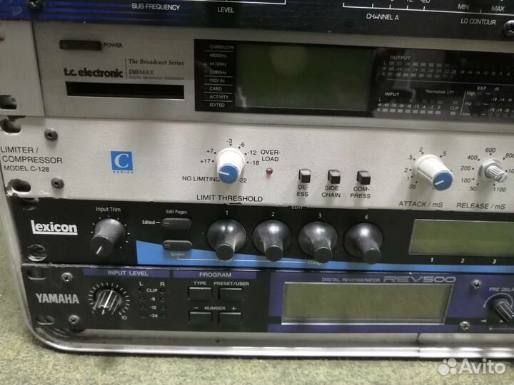 Yamaha REV-500