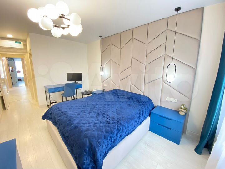 4-к. квартира, 88 м², 8/25 эт.