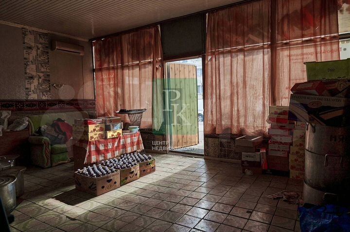 Кафе 65,7 м2 с площадкой на первой линии Коломийца