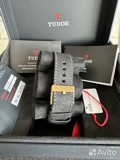 Часы Tudor Black Bay bronze 43mm