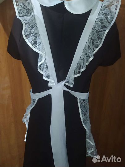 Школьная форма. Платье с фартуком