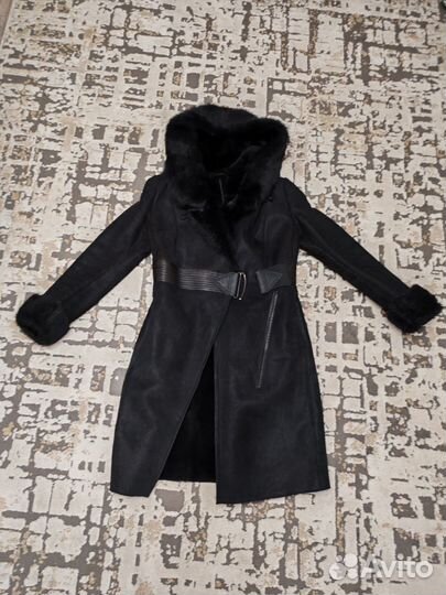 Дубленка натуральная женская с капюшоном