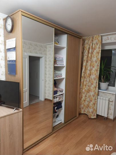 Шкаф купе с зеркалом бу