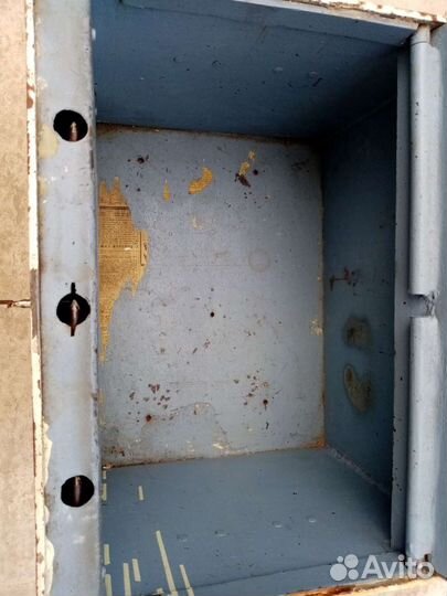 Сейф СССР. Переносная касса