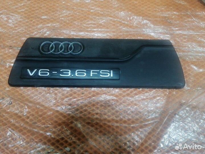 Декоративная крышка двигателя Audi Q7 4L BHK 2009