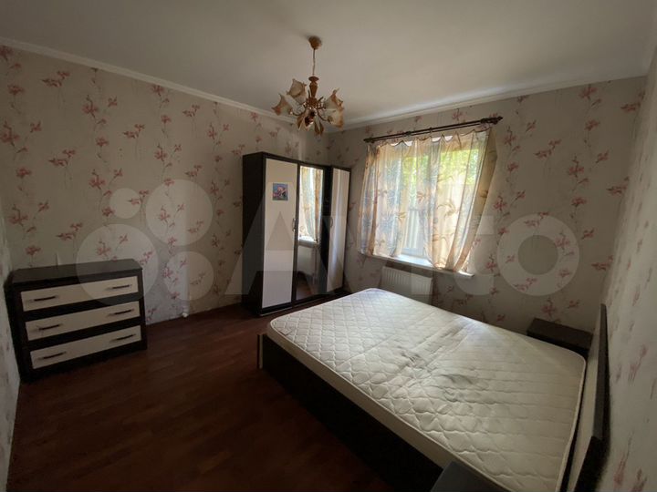 1-к. квартира, 30 м², 1/3 эт.