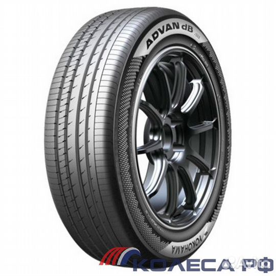 Yokohama Advan dB v553 215/45 R18 93W