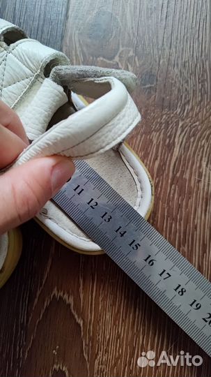 Сандалии для девочки