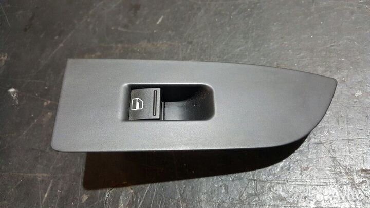 Кнопка стеклоподъемника задняя левая Volkswagen