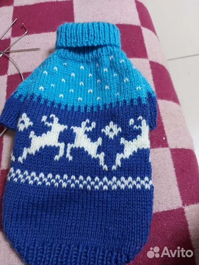 Вязаные вещи ручной работы для животных