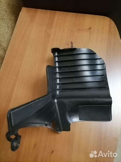 Кожух воздушного фильтра kia hyundai 28220 2f000