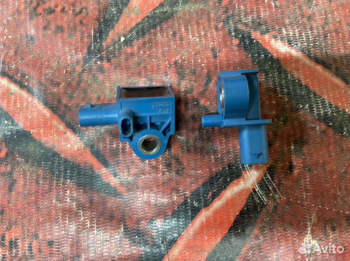 Датчик удара боковой Volkswagen Skoda Audi