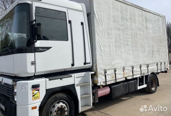 Pазбираем грузовик Renault Magnum II 1996-2001