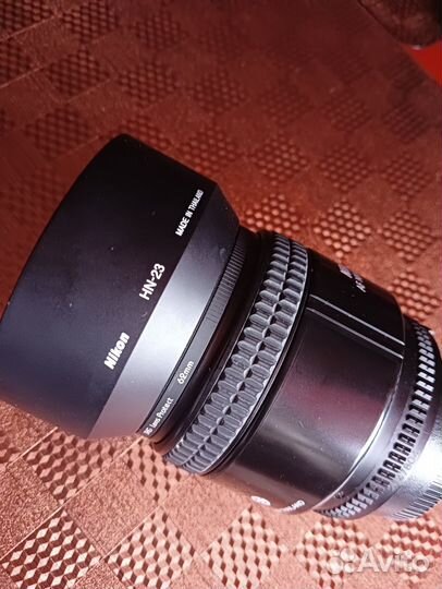 Nikon AF Nikkor 85mm f/1.8D