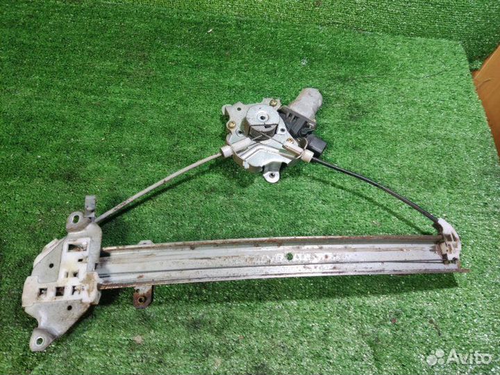 Стеклоподьемник задний правый Mitsubishi Lancer 9