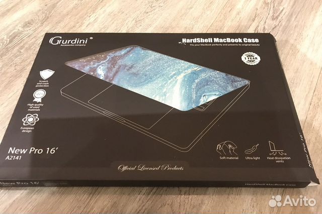 Чехол на макбук про 16
