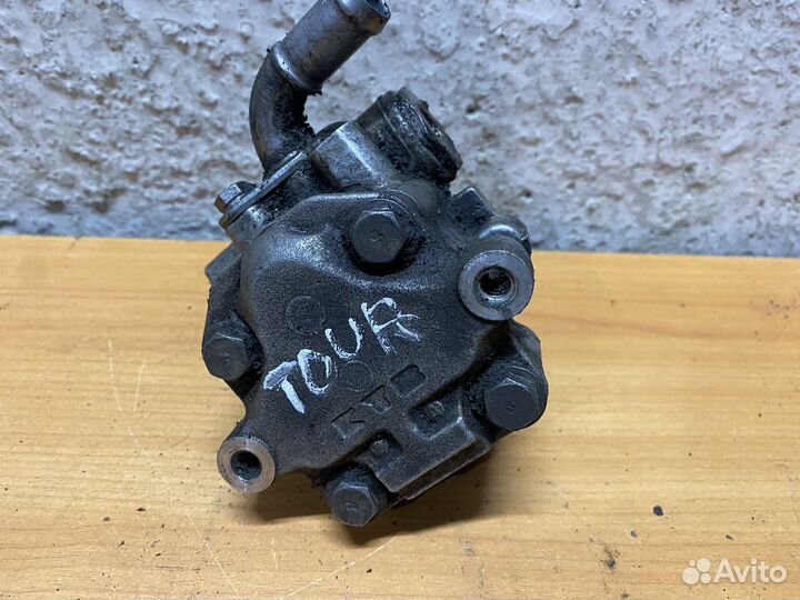 Насос гидроусилителя Volkswagen Touareg 7L