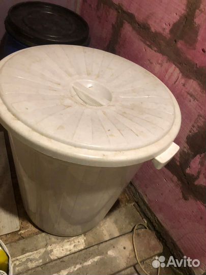 Мусорное ведро