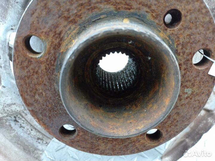 Ступица задняя левая BMW 5-Series F10 6793769