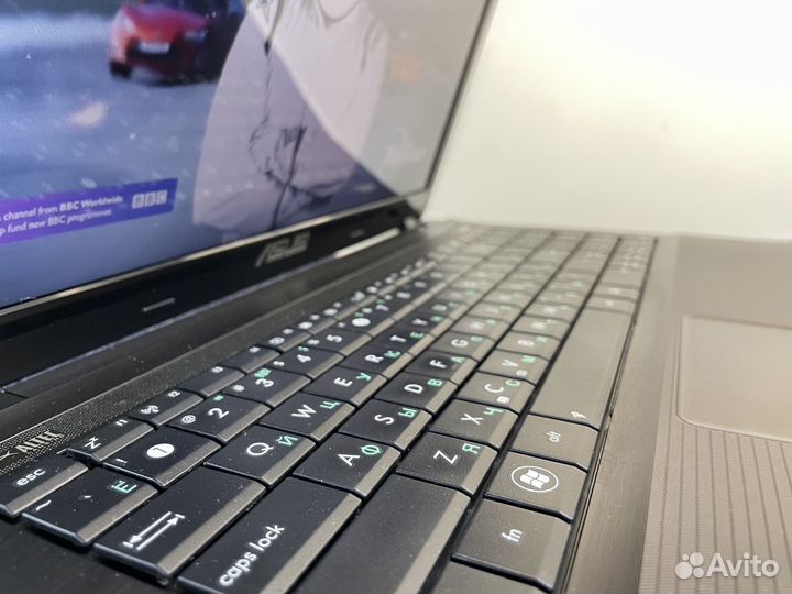 Ноутбук Asus X53U