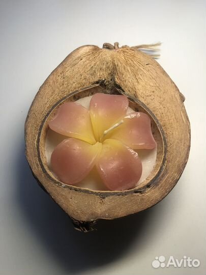 Подсвечник интерьерный, стакан, свеча в какосе