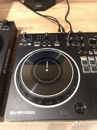 Dj контроллер Pioneer DDJ REV1