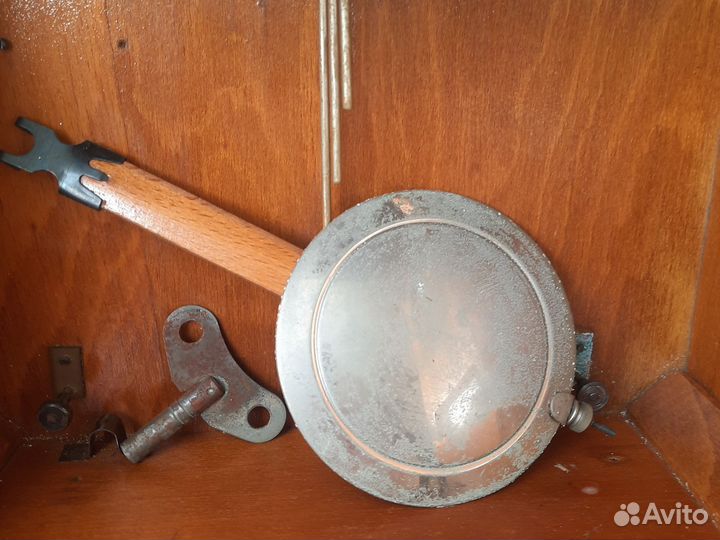 Часы настенные СССР янтарь