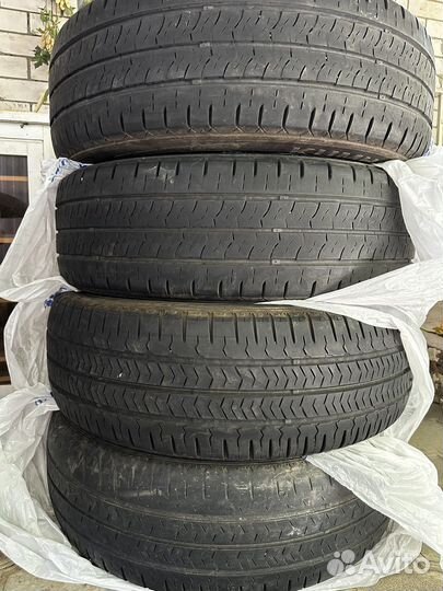 Kumho PorTran KC53 215/65 R17 104