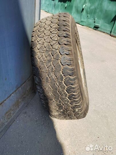 Запасное колесо Jeep Cherokee