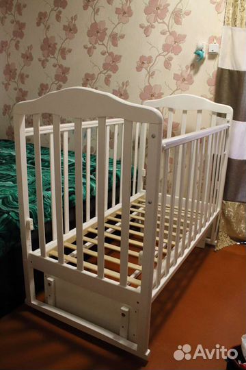 Кровать для новорожденных с матрасом Plitex