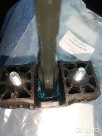 Передний ограничитель двери Калина 2, Гранта