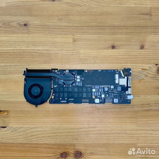 Материнская плата MacBook Pro 13 2014-2015 A1502