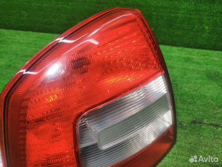 Фонарь задний левый оригинал Skoda Octavia A5