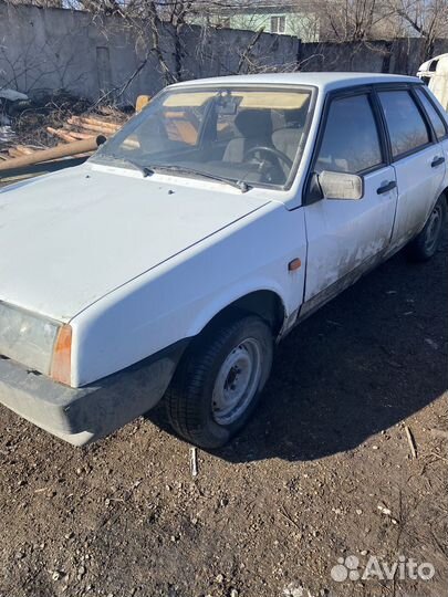 В разборе ваз 21099 карбюратор