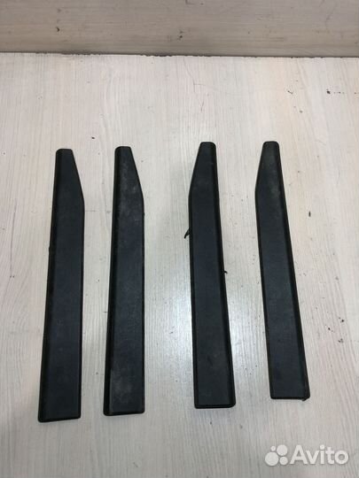 Накладка на порог задняя Skoda Octavia A5