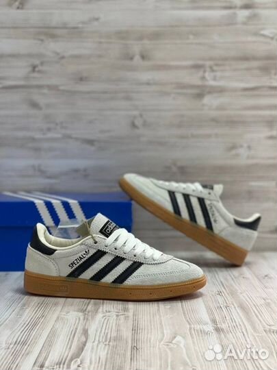 Кроссовки Adidas Spezial White (36-41)