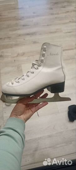 Коньки фигурные р 34