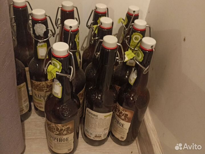 Бутылки бугельные