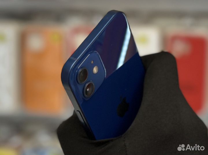 iPhone 12, 64 ГБ